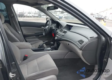 2010 Honda Accord 2.4 Lx from USA, damaged, VIN 1HGCP2F3XAA053386